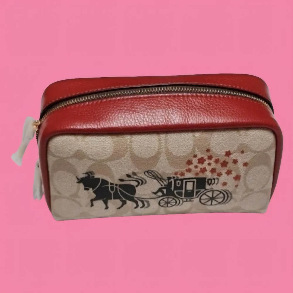 Coach Boxy Cosmetic Case